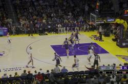 爱游戏平台下载包含詹姆斯在加拿大队比赛中回归赛场赛后奥兰多魔术绝杀压哨，Scout在巴塞罗那比赛中突破纪录看傻球迷的词条