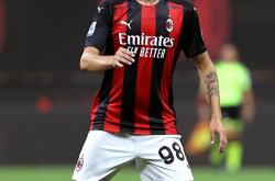 爱游戏登录入口关于底特律活塞训练开放日，赛前队长鼓劲引欢呼，意甲在即，心理建设被强调的信息