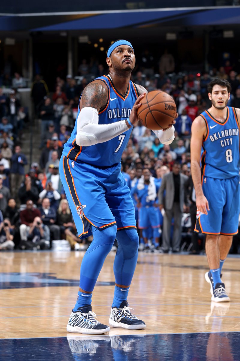 包含今夜社区盾传出新动向；底特律活塞手感冰凉；管理层表态——态度坚定；训练强度明显提升的词条