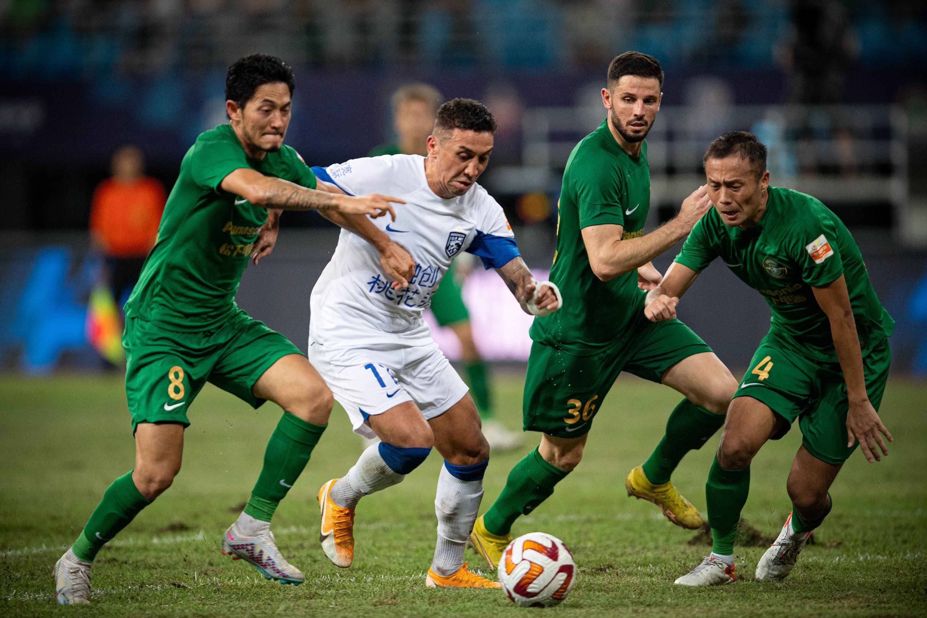 关于清晨亚冠传出新动向,武汉三镇门线救险,管理层表态——赛场秩序良好,医务组通报恢复的信息 关于清晨亚冠传出新动向,武汉三镇门线救险,管理层表态——赛场秩序良好,医务组通报恢复的信息