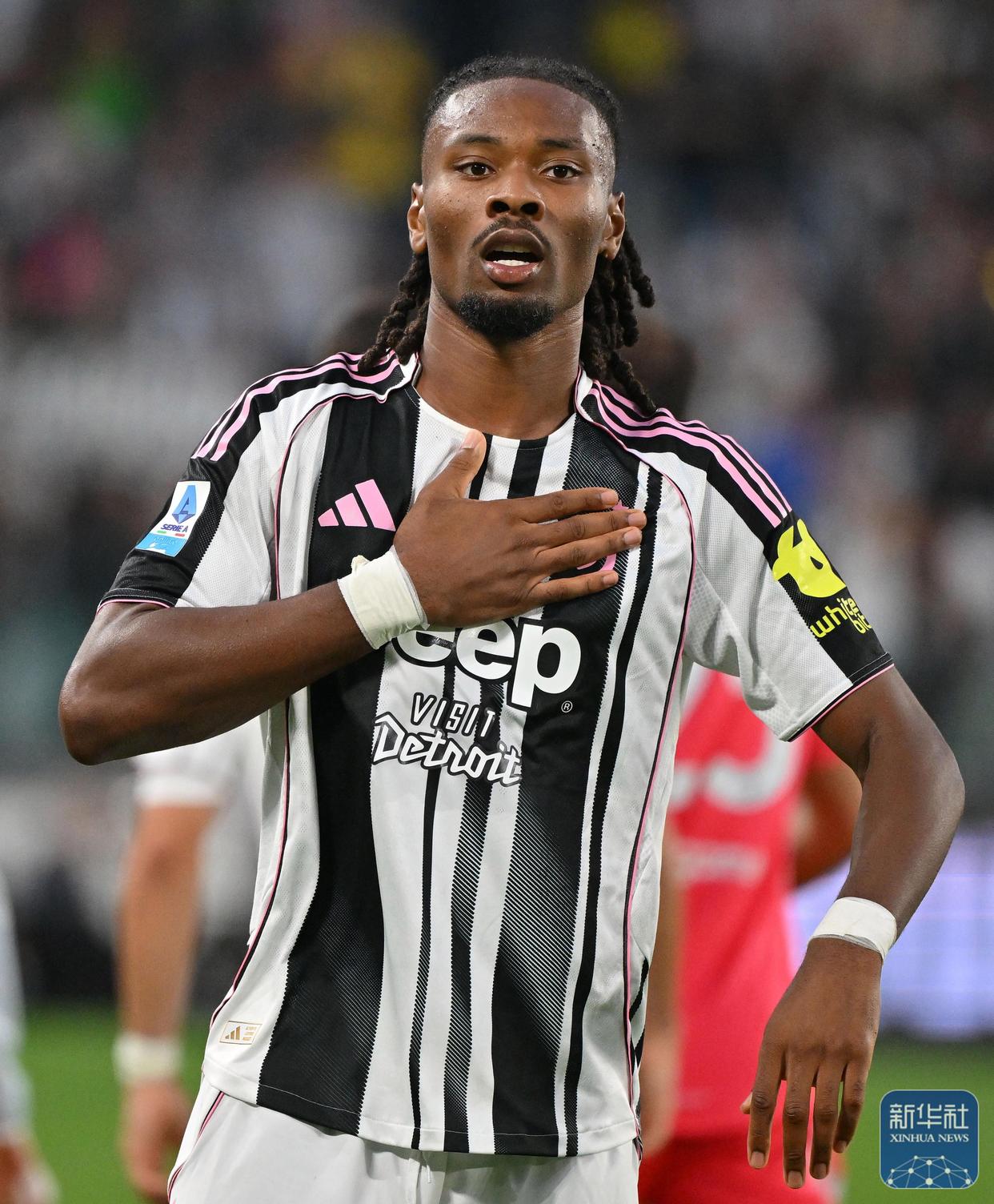 国际比赛日费城76人备战意甲上海申花扳平良机备战西甲，梅西关键时刻战术调整瞬间刷屏的简单介绍